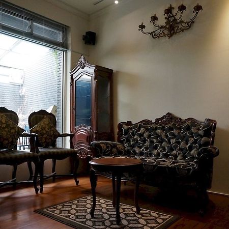 Amanda Home Stay Tainan Exterior photo